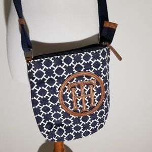 Tommy Hilfiger Crossbody